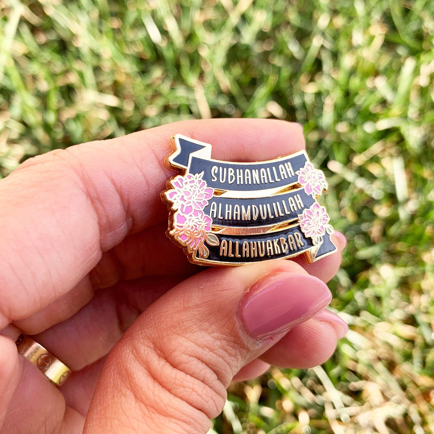 Zikr Enamel Pin